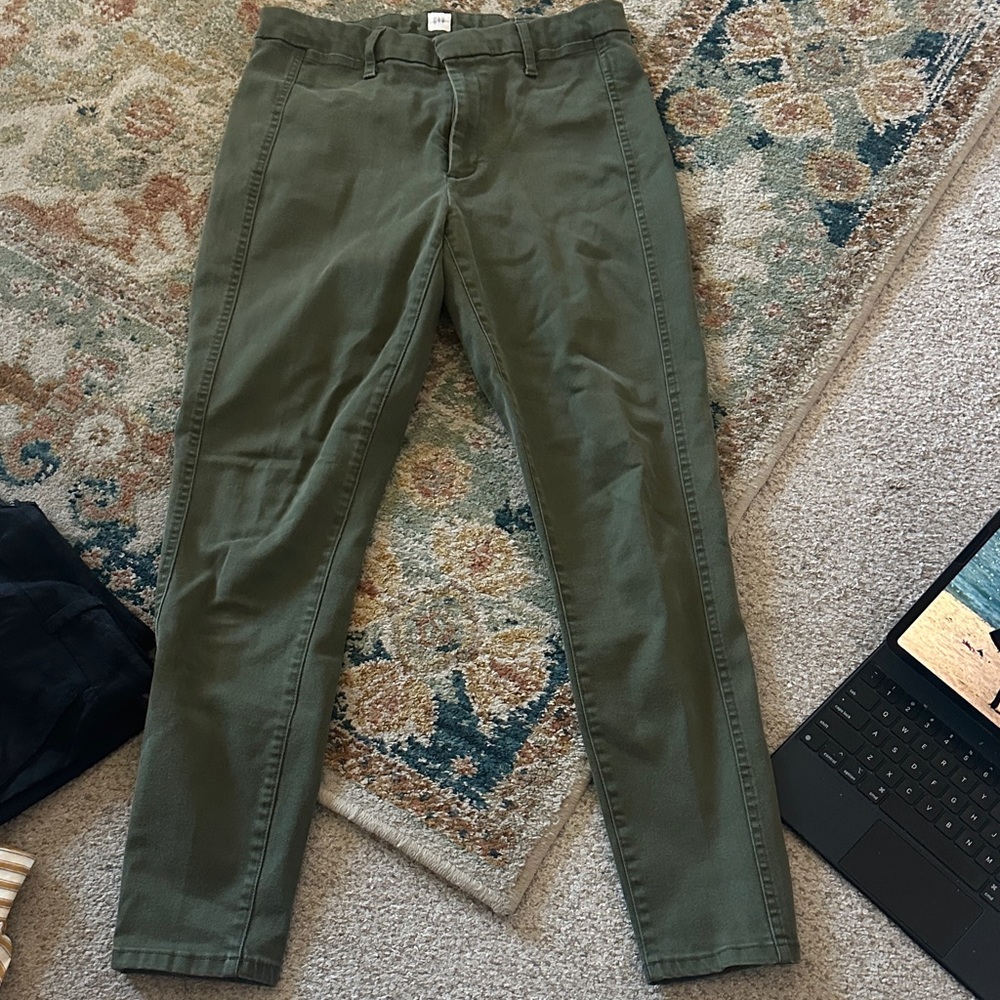 GAP Olive Skinny Pants